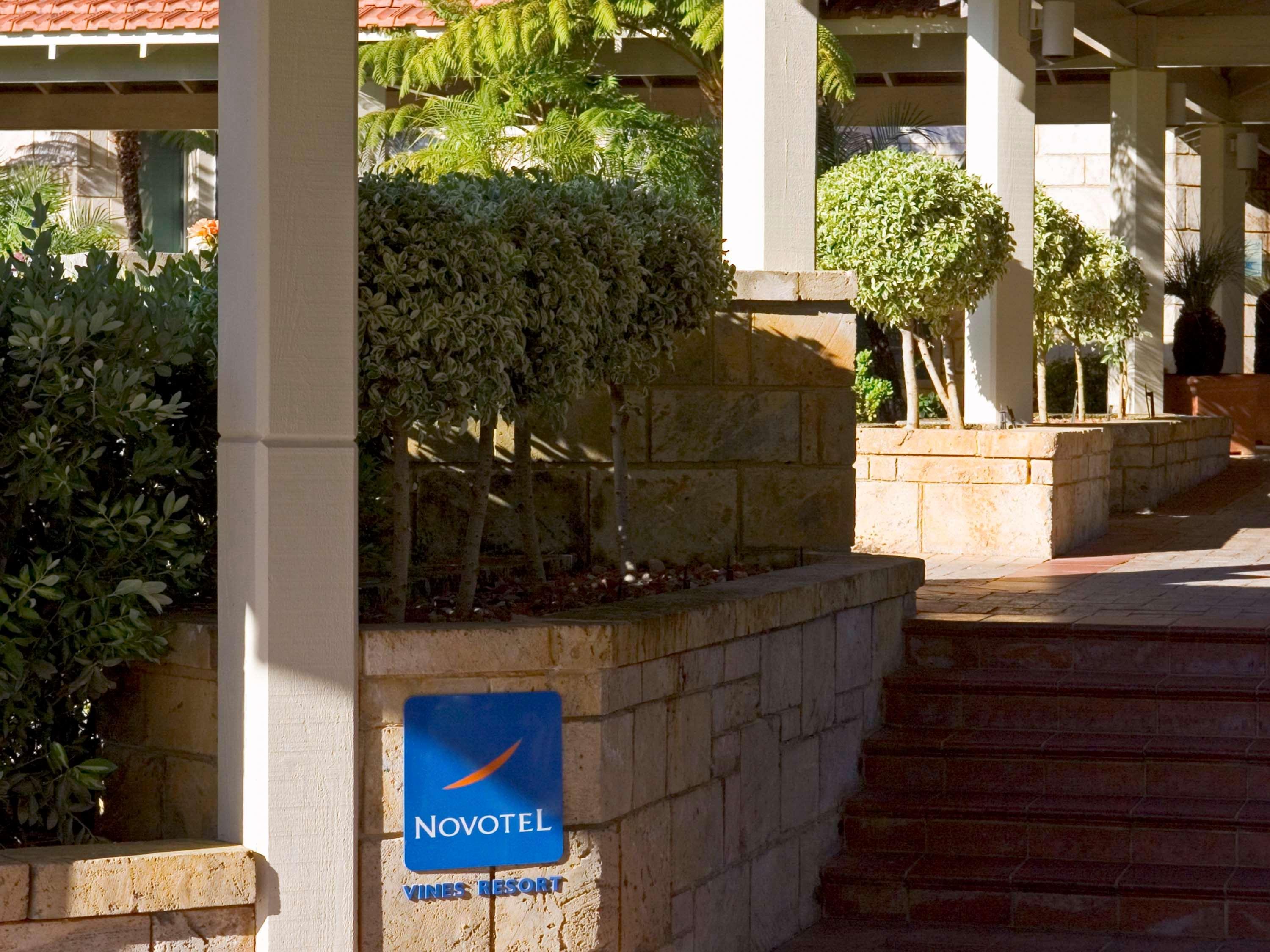 Novotel Vines Resort Swan Valley The Vines Exterior photo